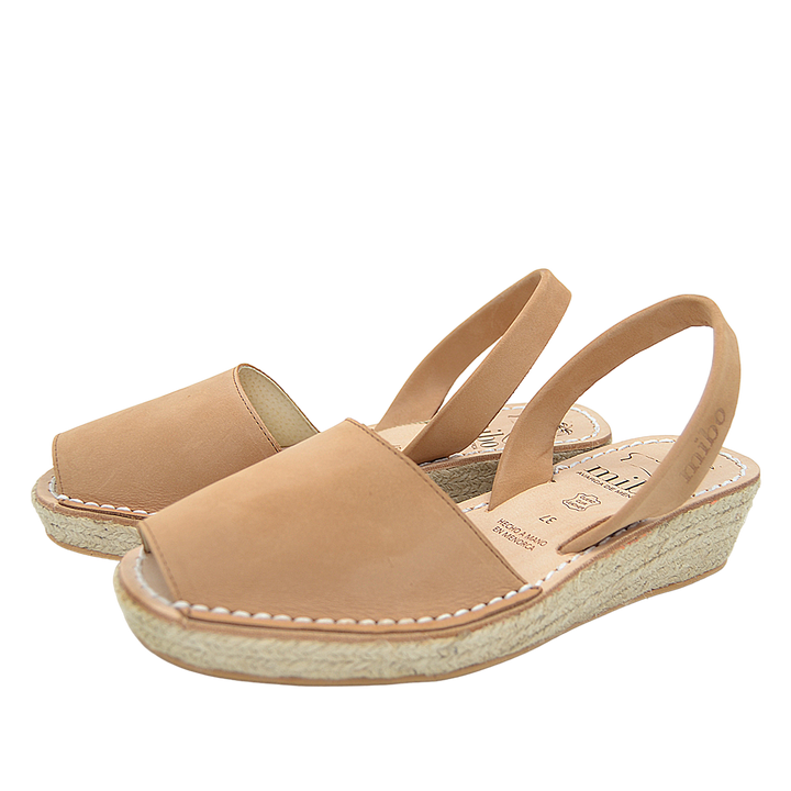 Sandale AVARCA din piele intoarsa cu talpa inalta - Cuero